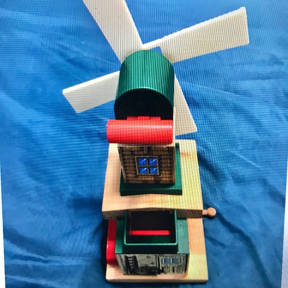Thomas and Friends Wooden Railway Toby's Windmill - Picture 4 of 4